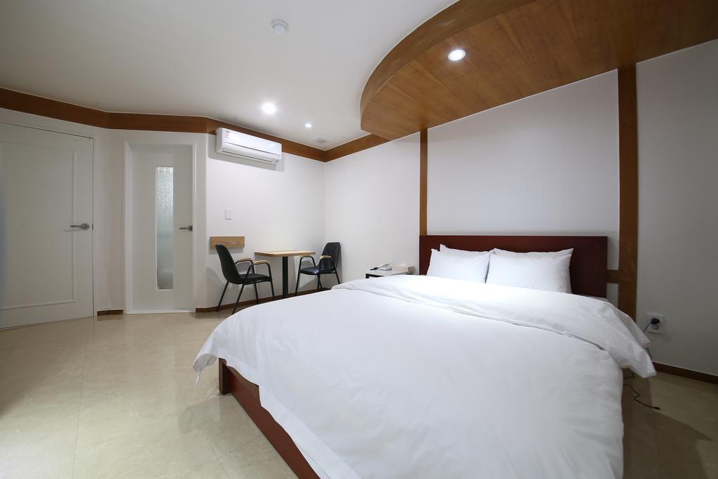 Abata Business Hotel Kōyō Exterior foto